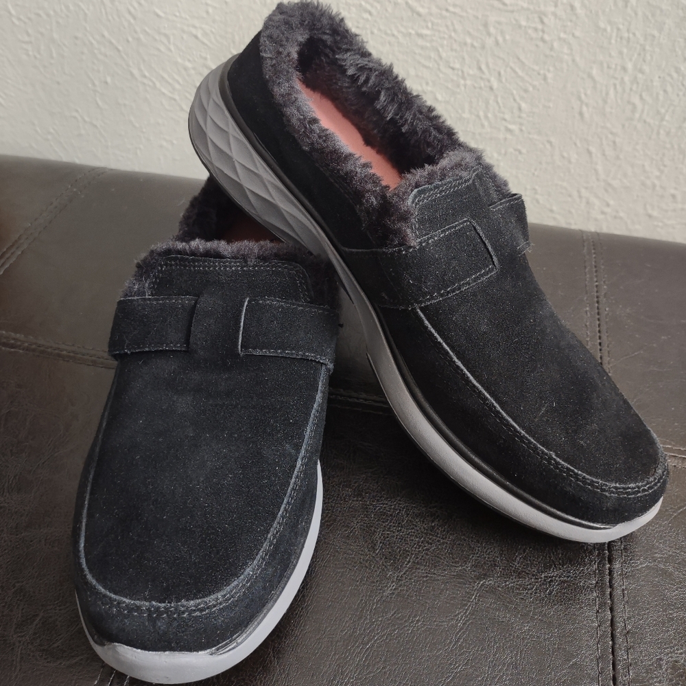 Ryka Liliana Women's Black Suede Leather Faux Fur Lined Mules - Size 9.5M